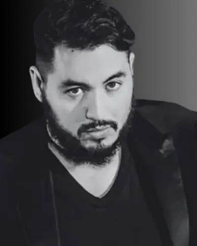 Bass Baritone Arturo Espinosa B&W