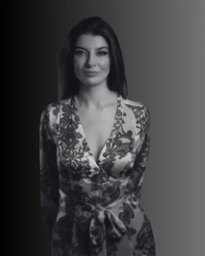Mezzo Soprano Nikolina Janevska B&W