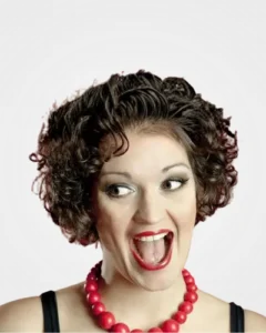 Official portrait of Tineke Van Ingelgem, soprano, managed by Trucco Management
